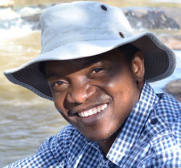 Photo of Dr Mark Nanyingi